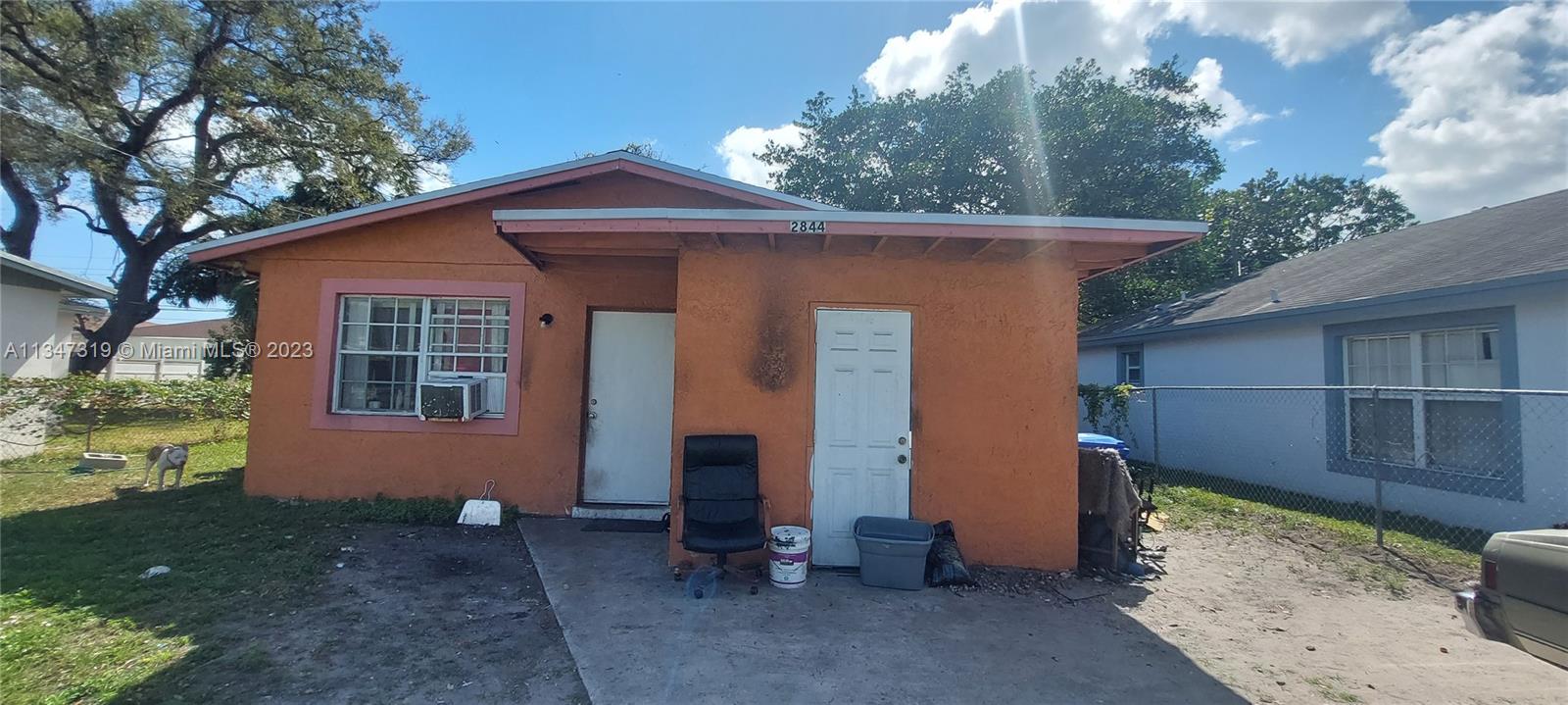 2844 NW 8th St  For Sale A11347319, FL