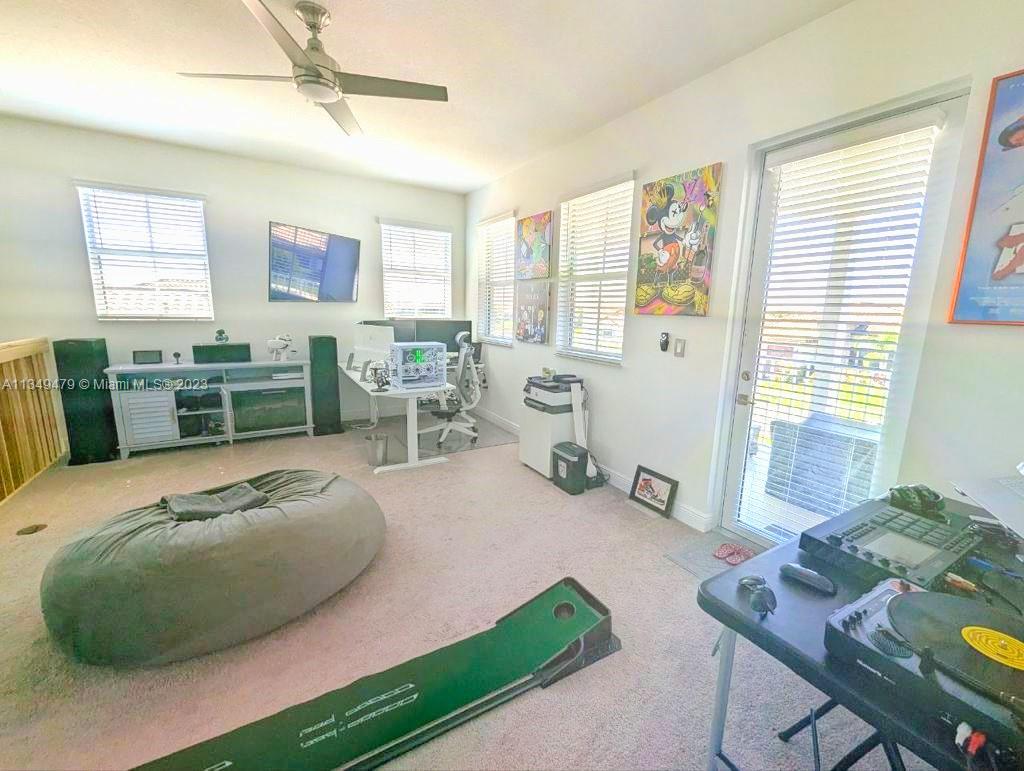 LOFT