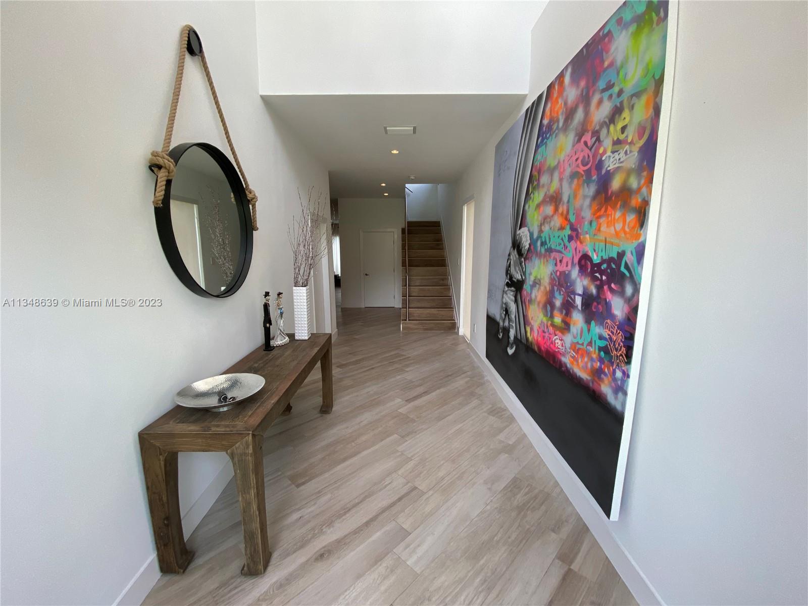Photo 2 of 2931 27th Ter in Miami - MLS A11348639
