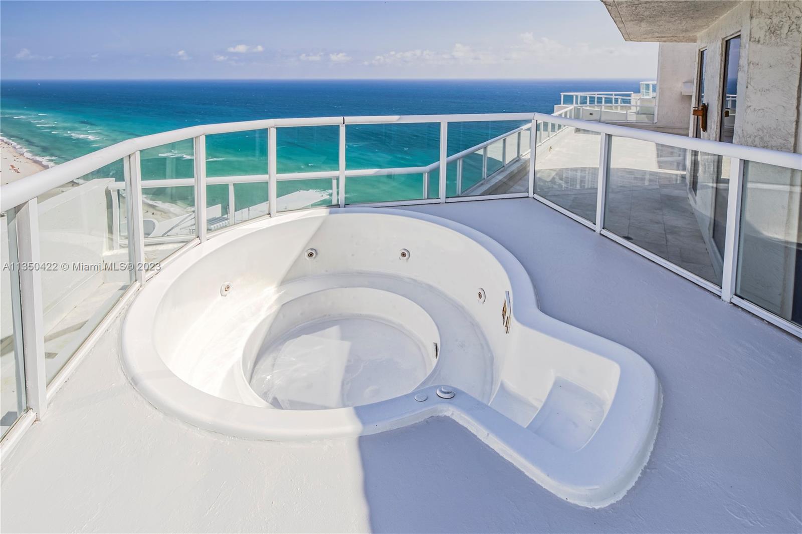 Roof Top Hot Tub