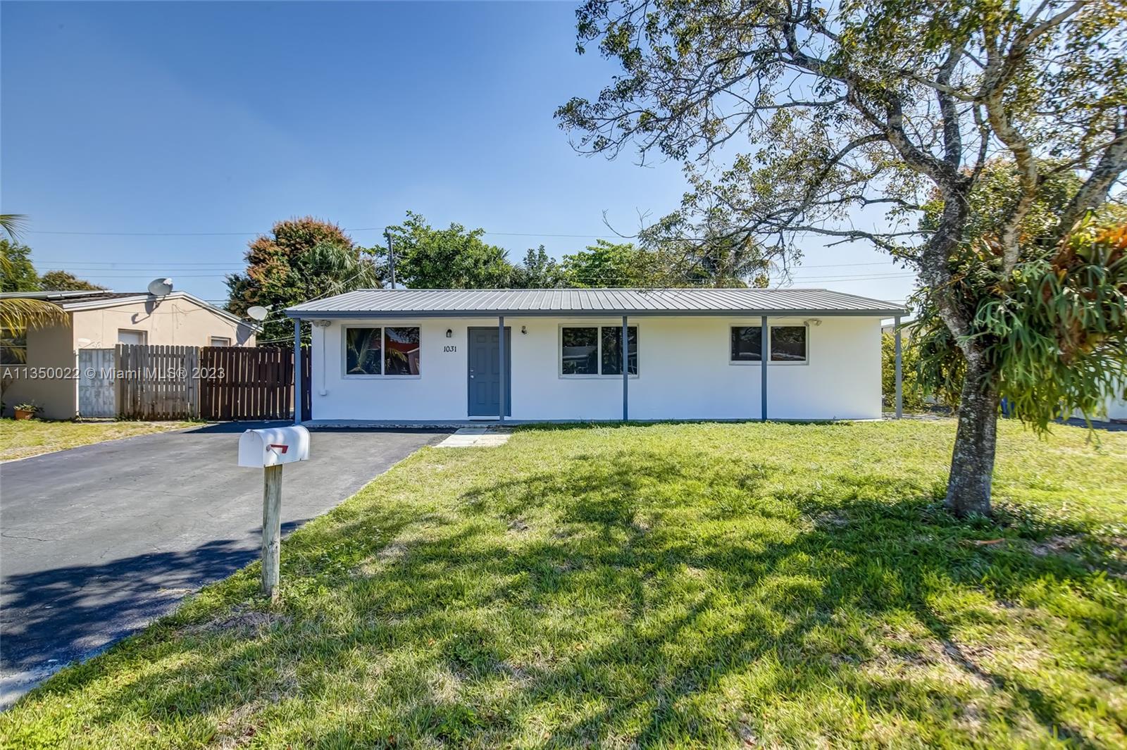 Photo 1 of 1031 70th Ter in Hollywood - MLS A11350022