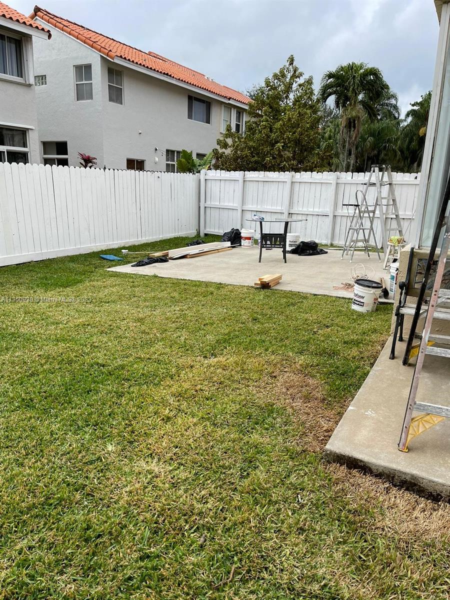 Photo 9 of 3720 Westminster St in Hollywood - MLS A11350930