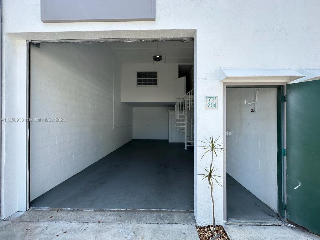 1771 Blount Rd 204, Pompano Beach, FL 33069
