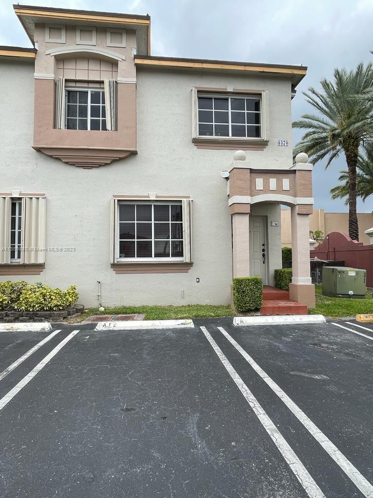 Photo 1 of 8370 10 ST in Miami - MLS A11350880