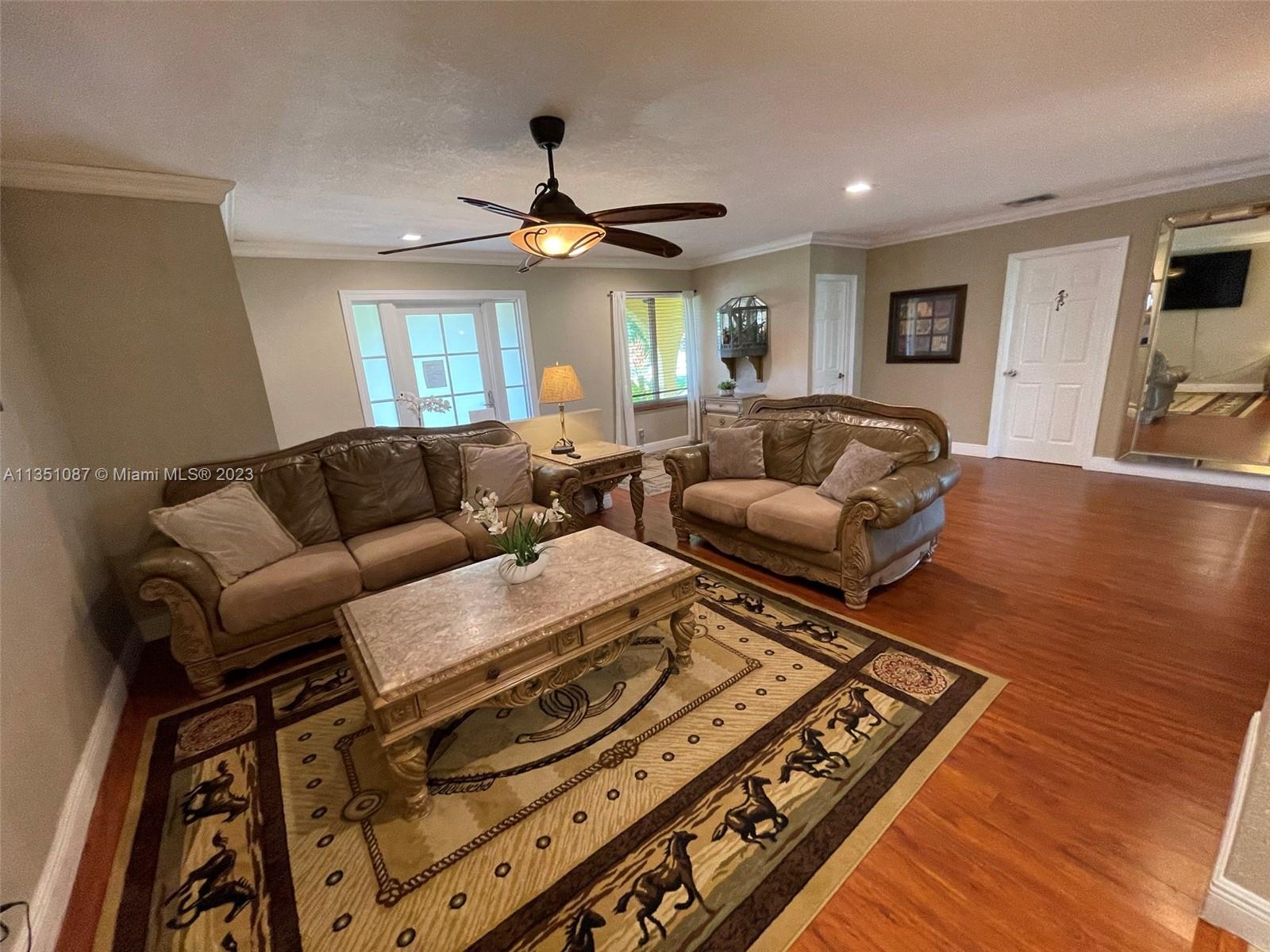 Photo 2 of 4650 110th Ave in Davie - MLS A11351087