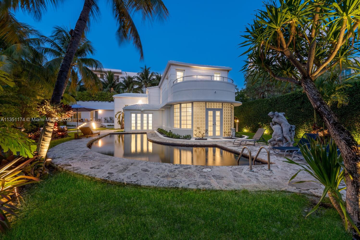 Photo 1 of 841 19th St in Miami Beach - MLS A11351174