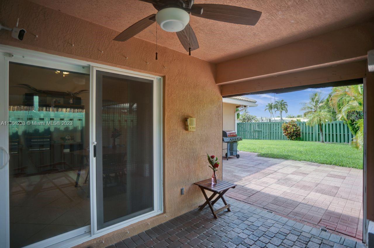 Listing Photo 11
