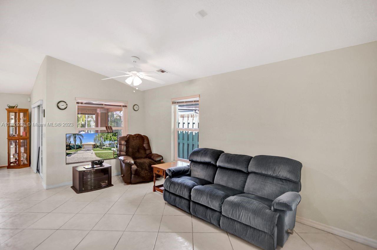 Listing Photo 25