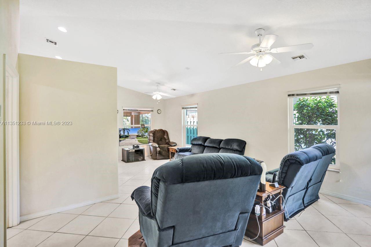 Listing Photo 33