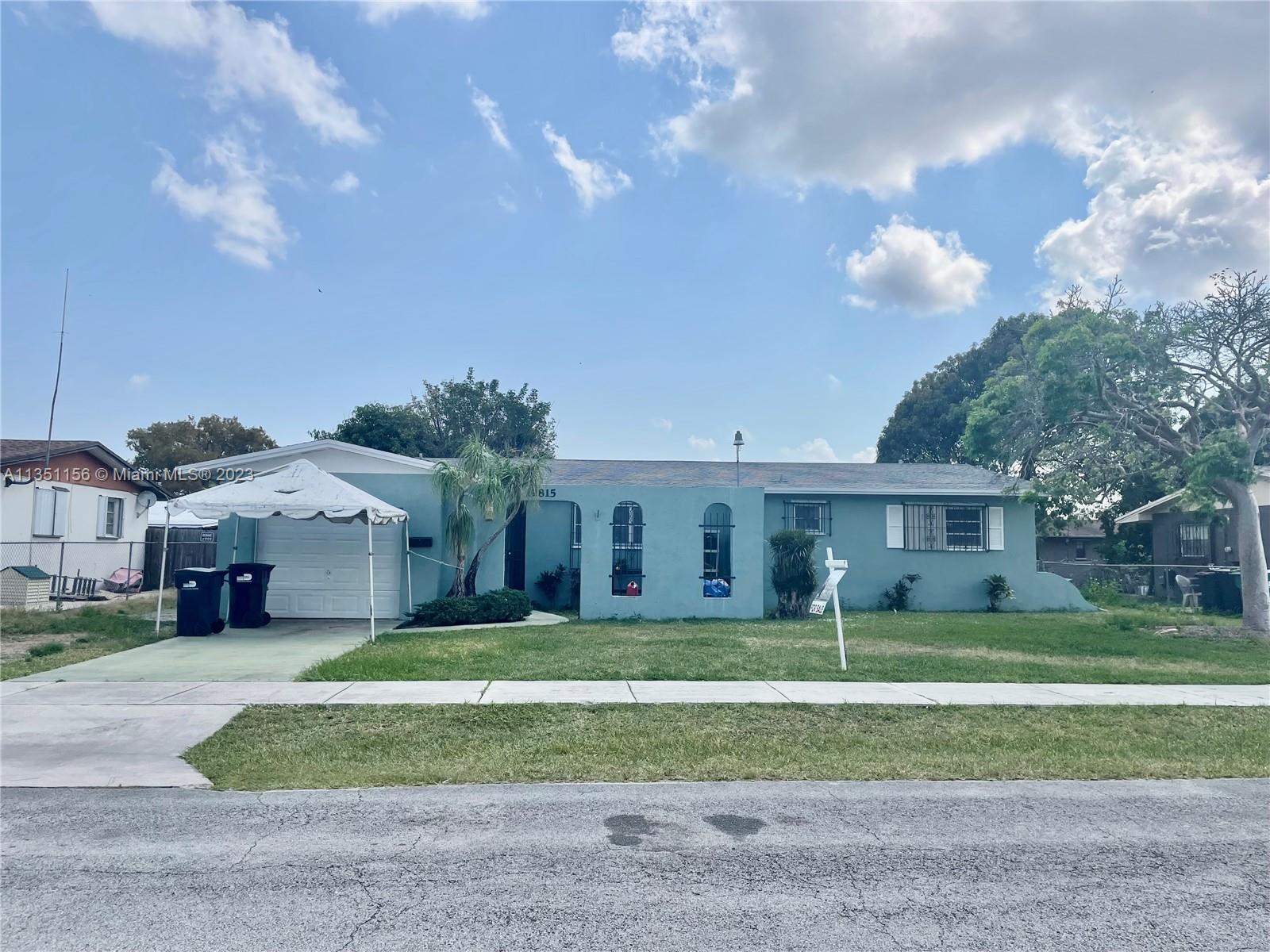19815 SW 118th Ct  For Sale A11351156, FL