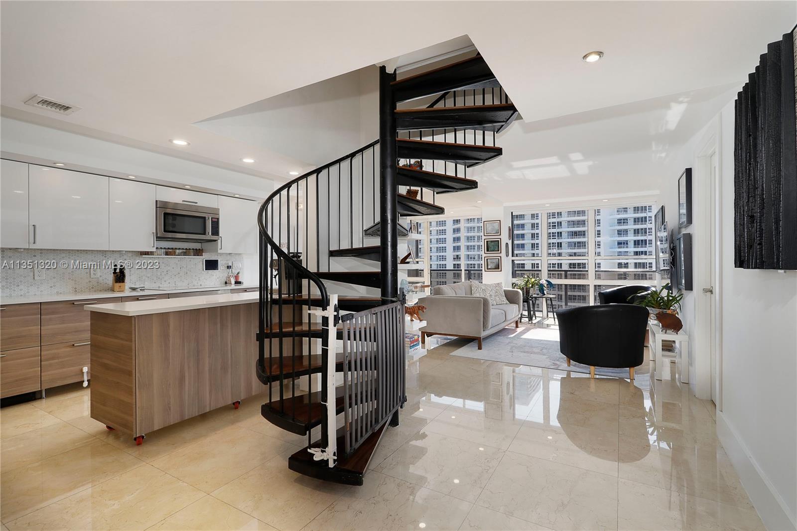 600 NE 36th St PH11, Miami, FL 33137