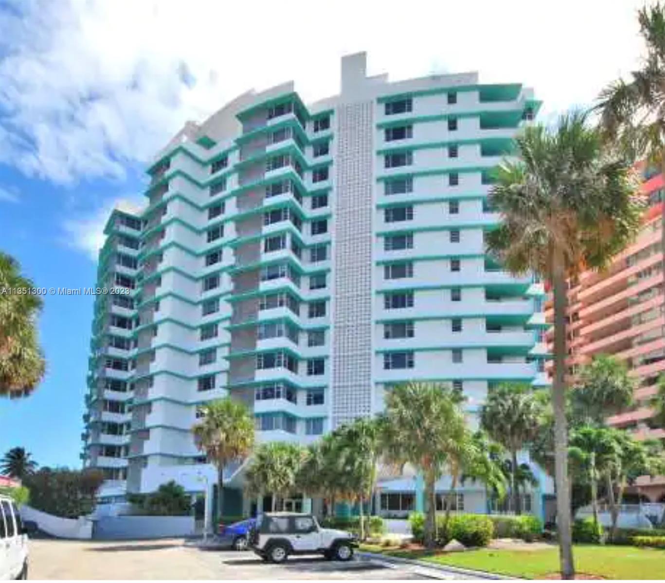 5255  Collins Ave #11B For Sale A11351300, FL