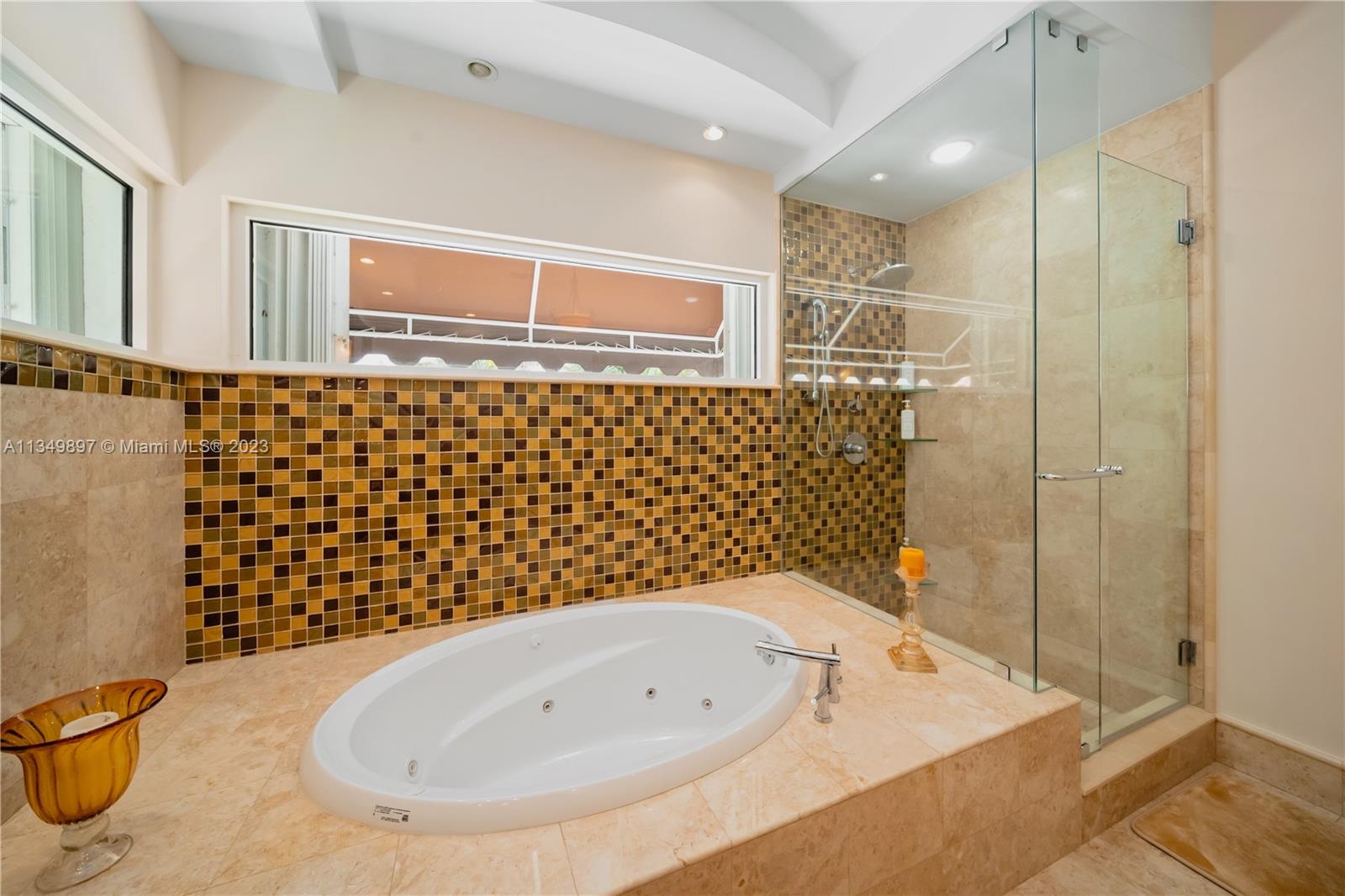 Listing Photo 15