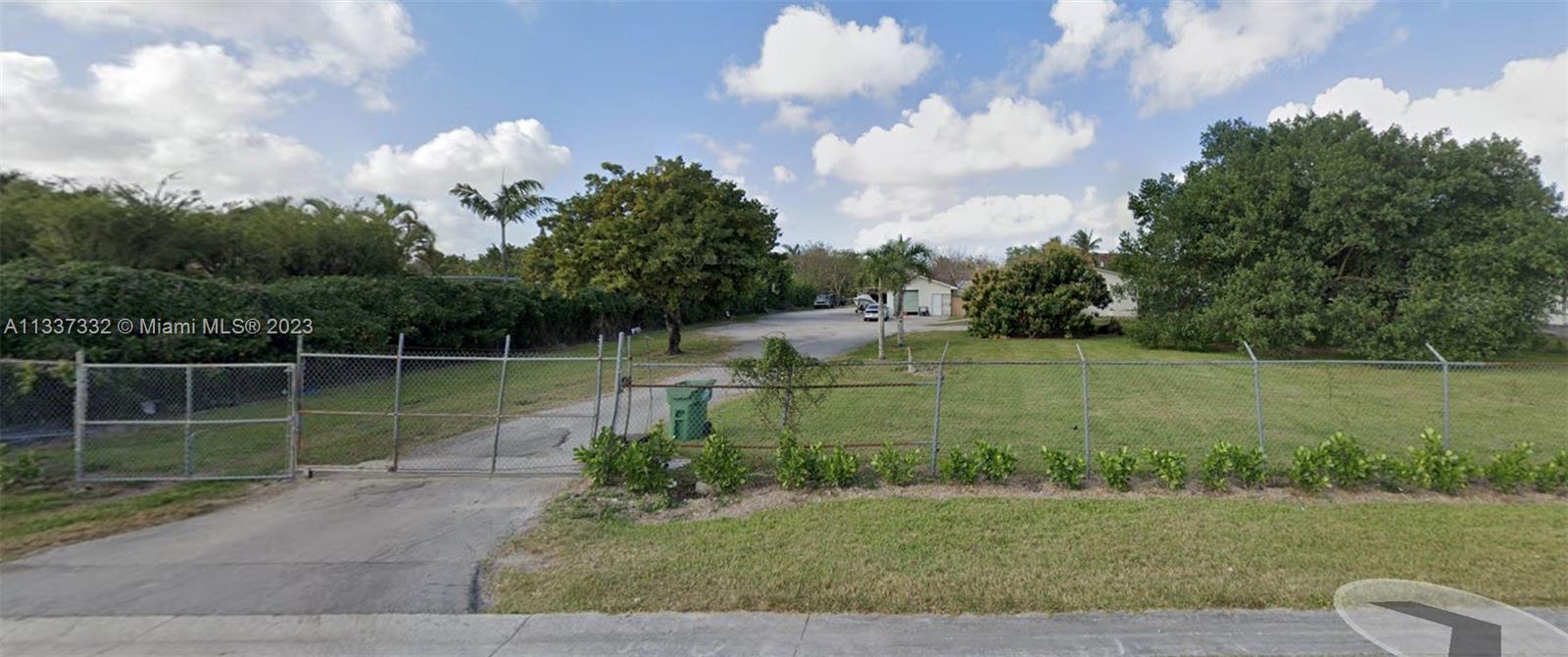 Photo 1 of 12271 46th St in Miami - MLS A11337332