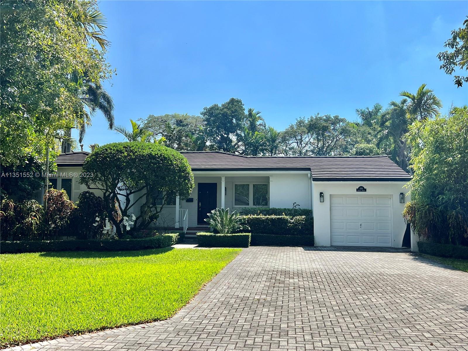 Photo 1 of 1116 Aduana Ave in Coral Gables - MLS A11351552