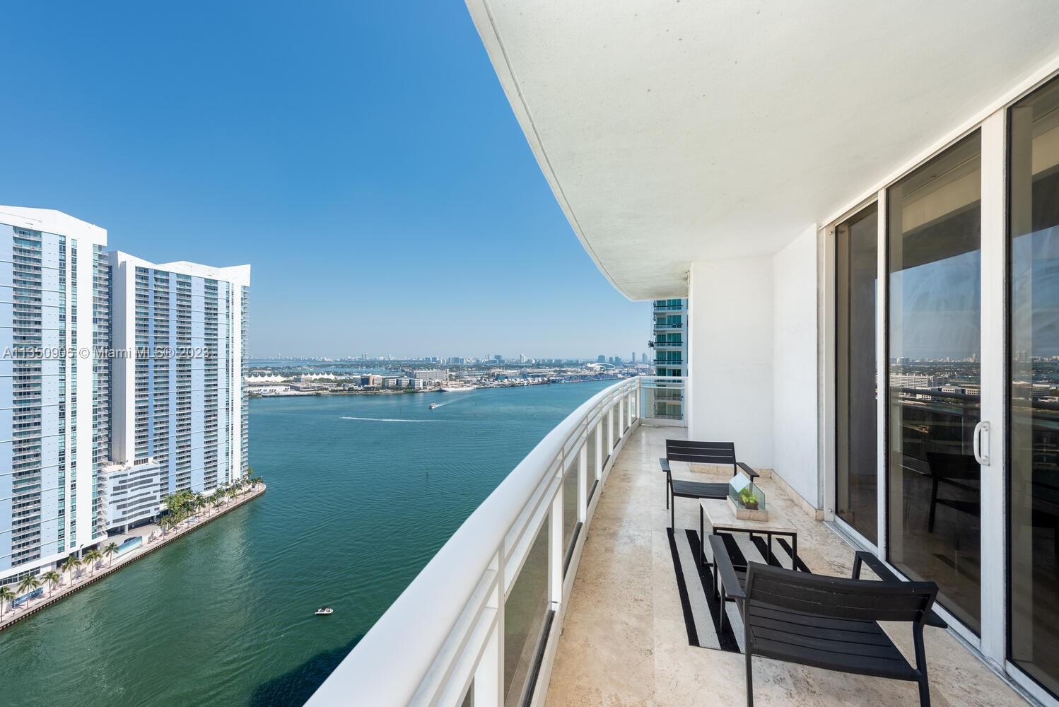 901 Brickell Key Blvd 2906, Miami, FL 33131