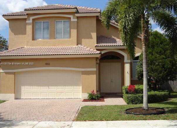 Manicured Front Lawn