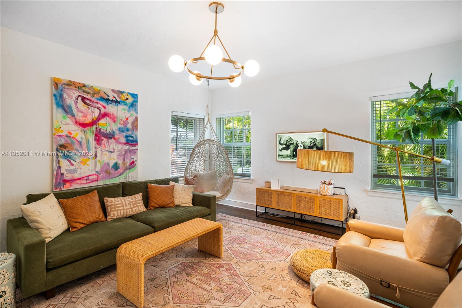 Listing Photo 11