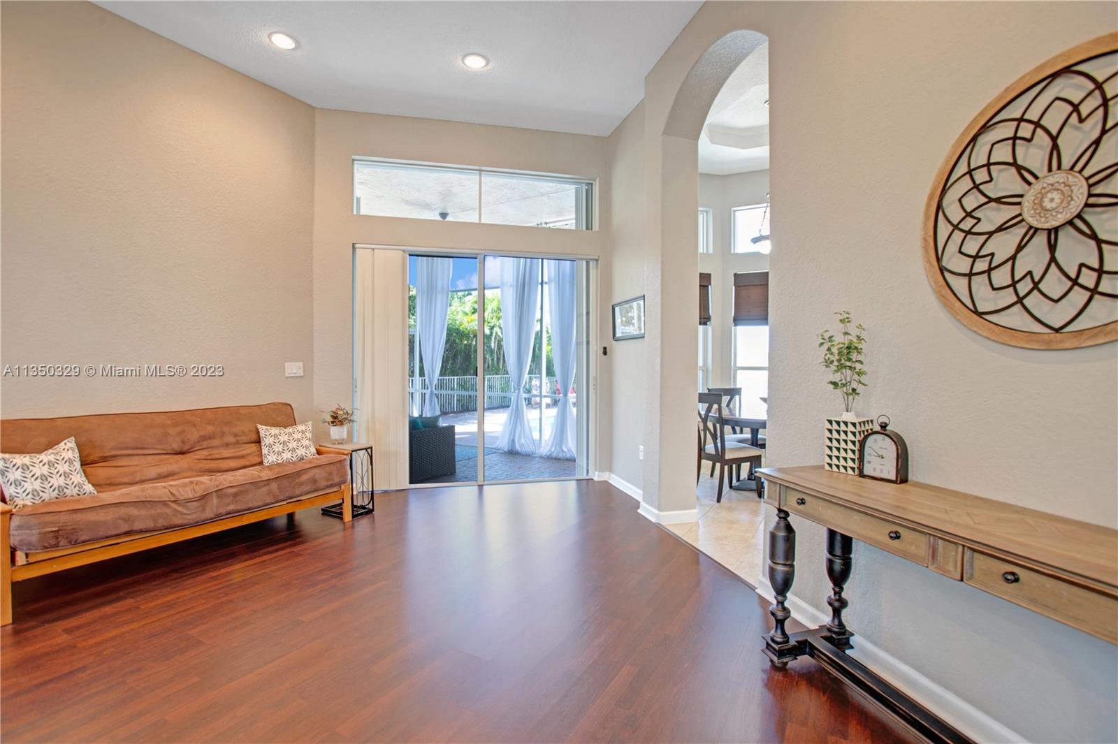 Listing Photo 23