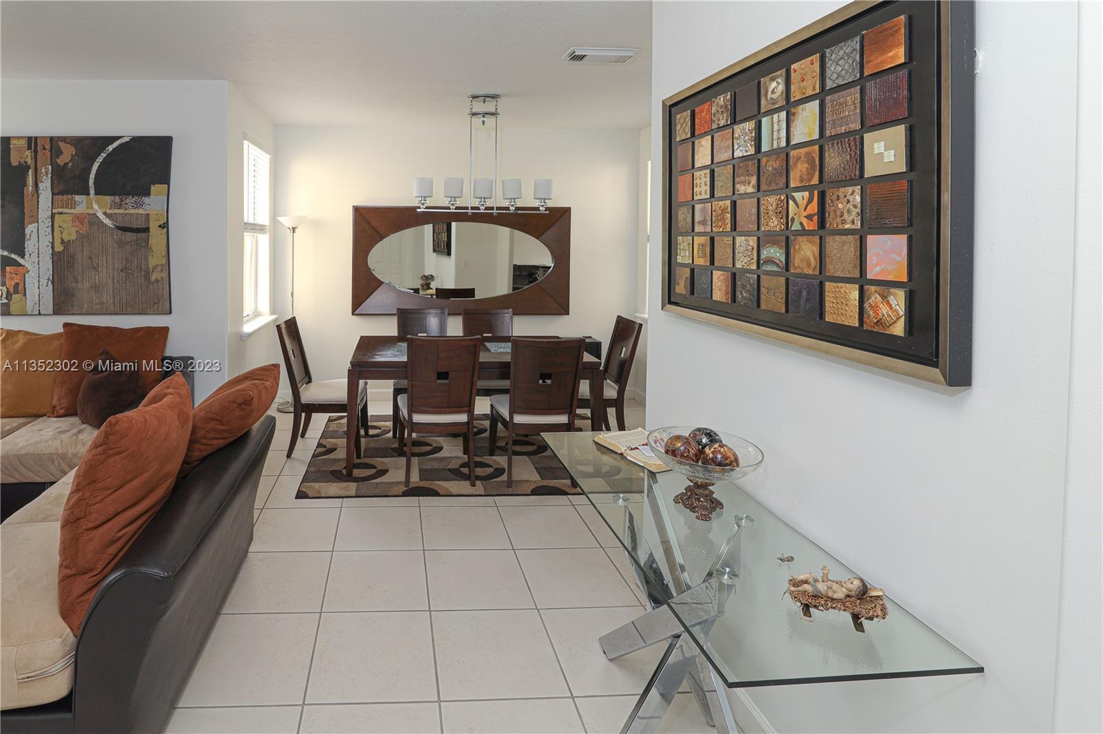Photo 1 of 4866 108th Psge in Doral - MLS A11352302