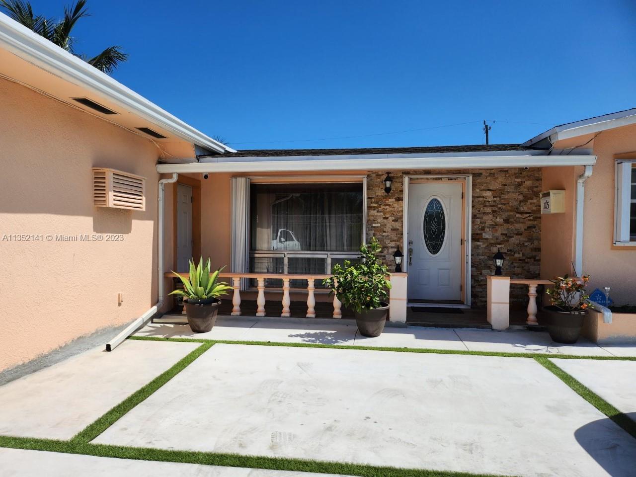 Undisclosed For Sale A11352141, FL