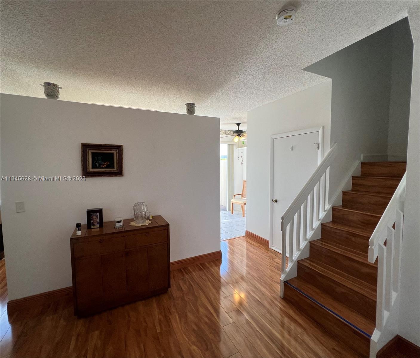 Listing Photo 16