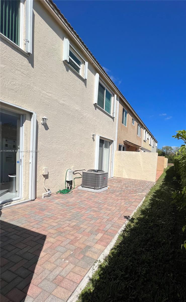 Listing Photo 21