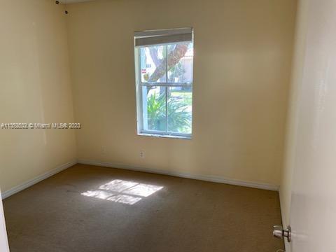 Photo 2 of 3855 Amalfi Dr in Hollywood - MLS A11352532