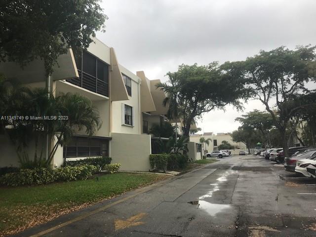 20200 W Country Club Dr #PH2 For Sale A11349749, FL
