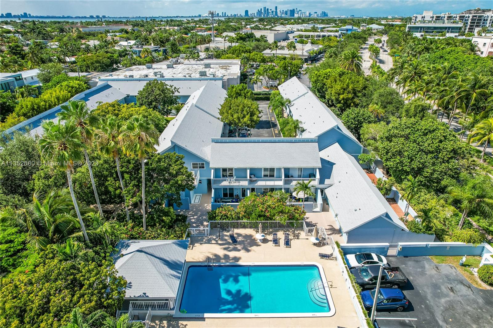 798 Crandon Blvd 25-C, Key Biscayne, FL 33149
