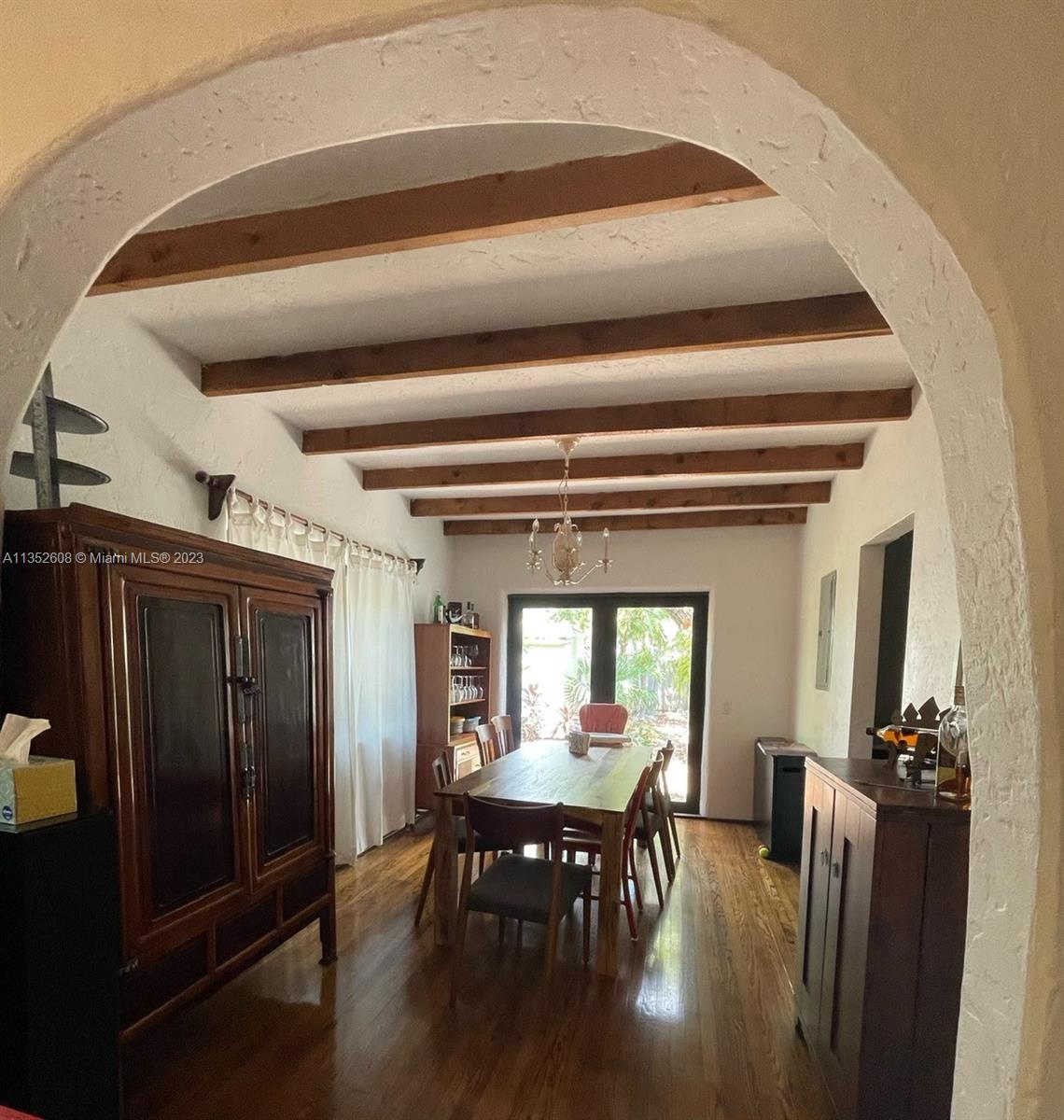 Listing Photo 6