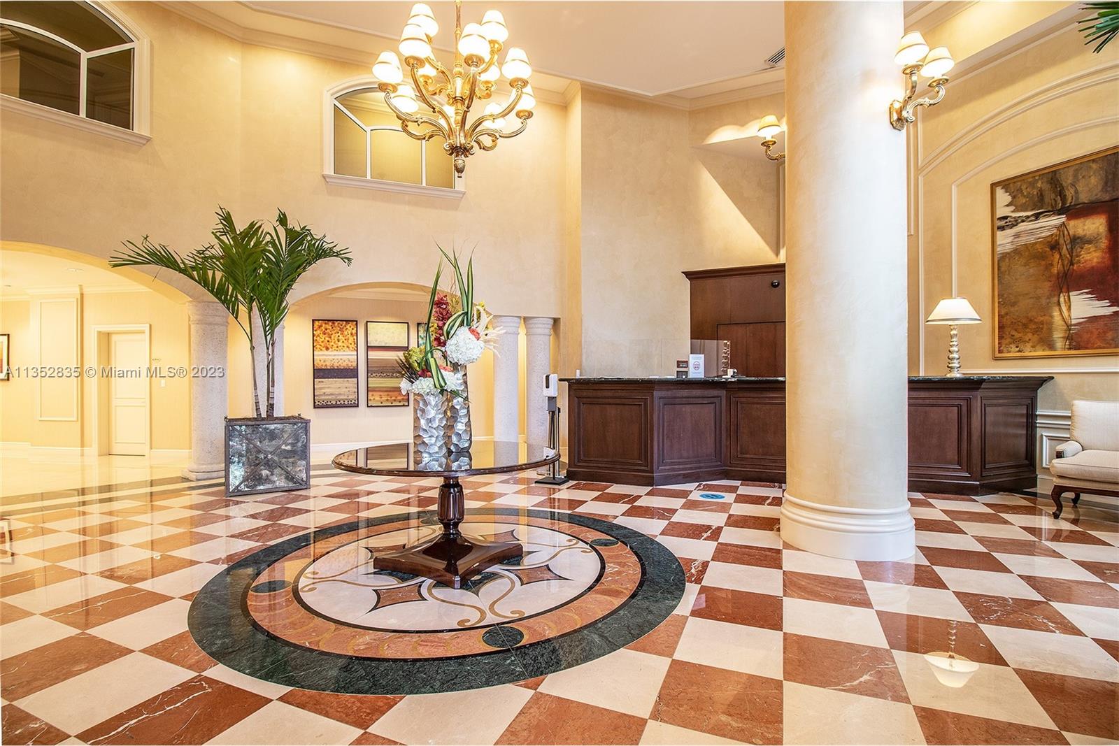 20000 E Country Club Dr 403, Aventura, FL 33180