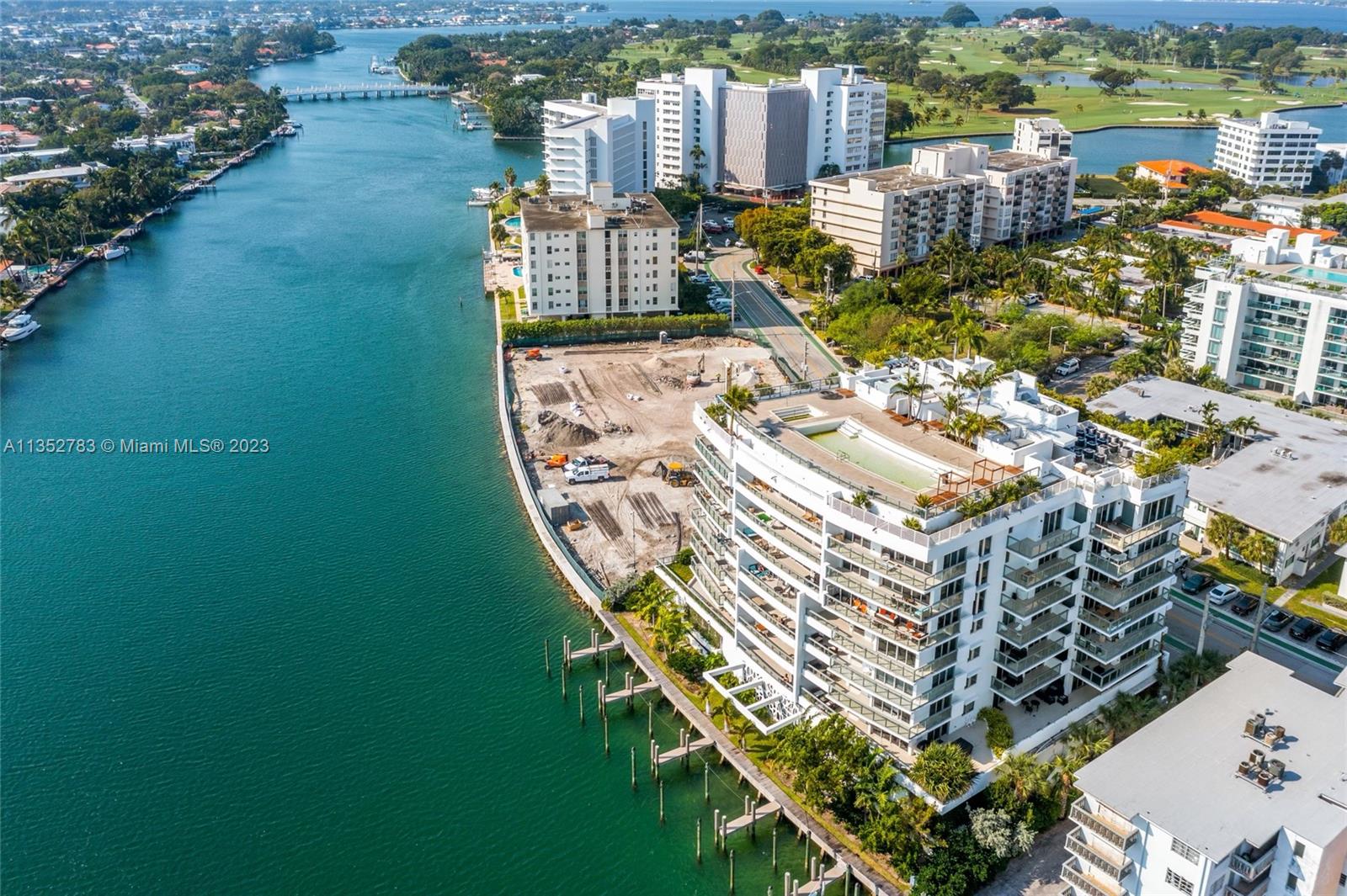 Photo 1 of The Ivory Residence Condo Apt 402 in Bay Harbor Islands - MLS A11352783