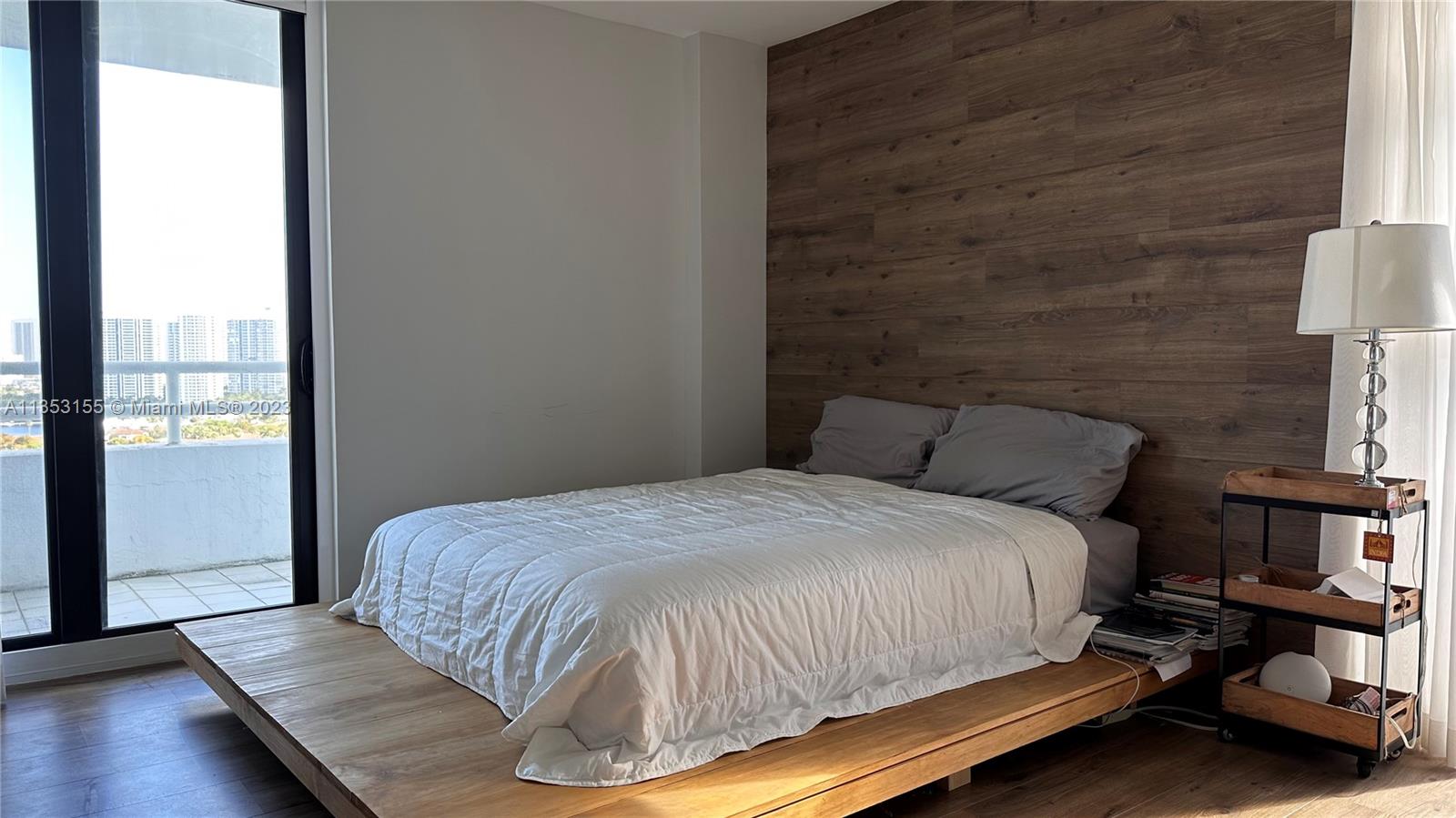 Listing Photo 18