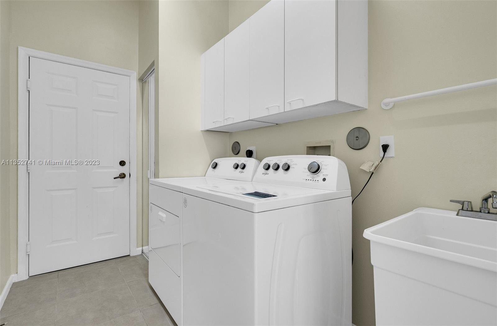 Listing Photo 15