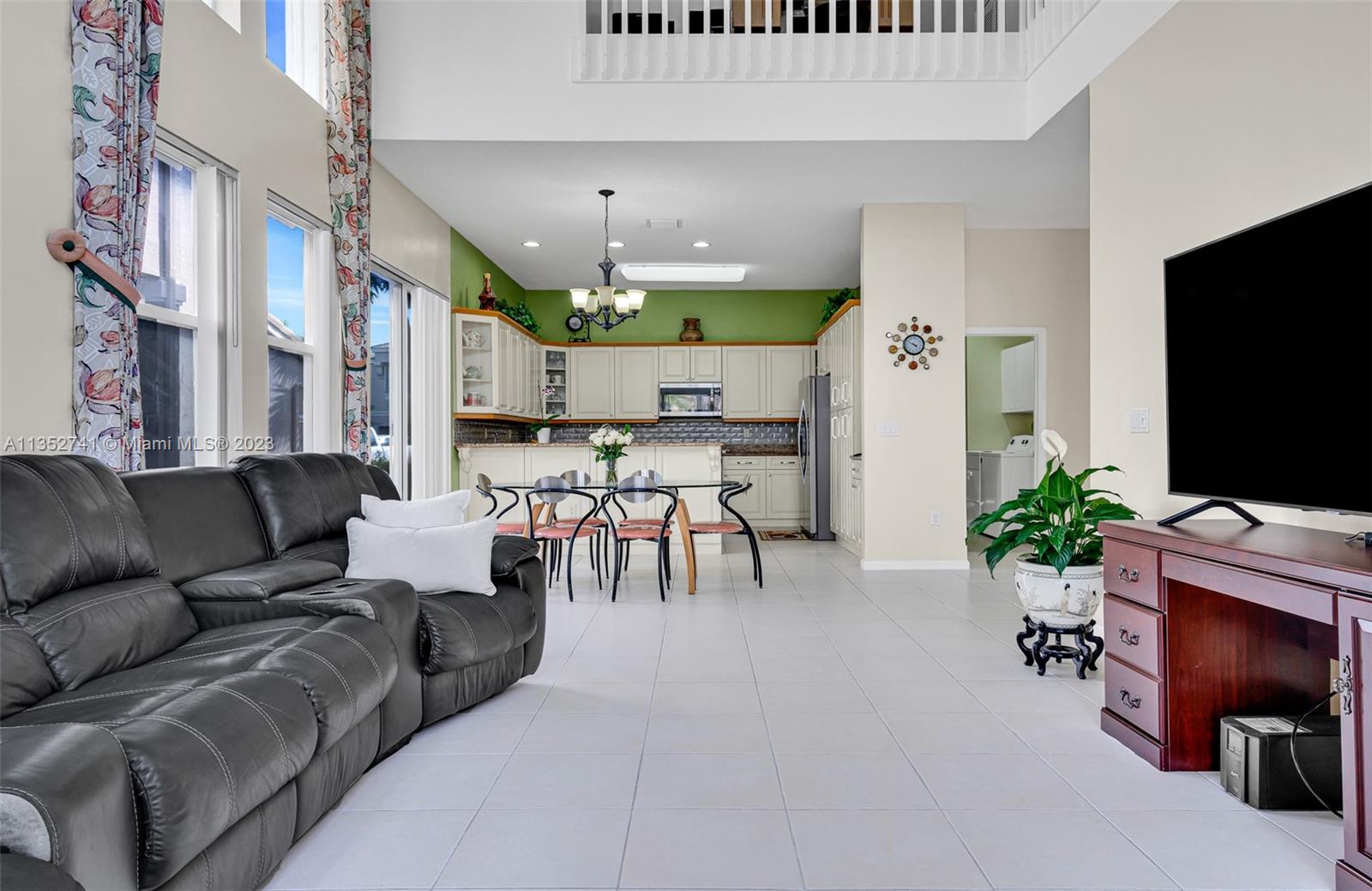 Listing Photo 16