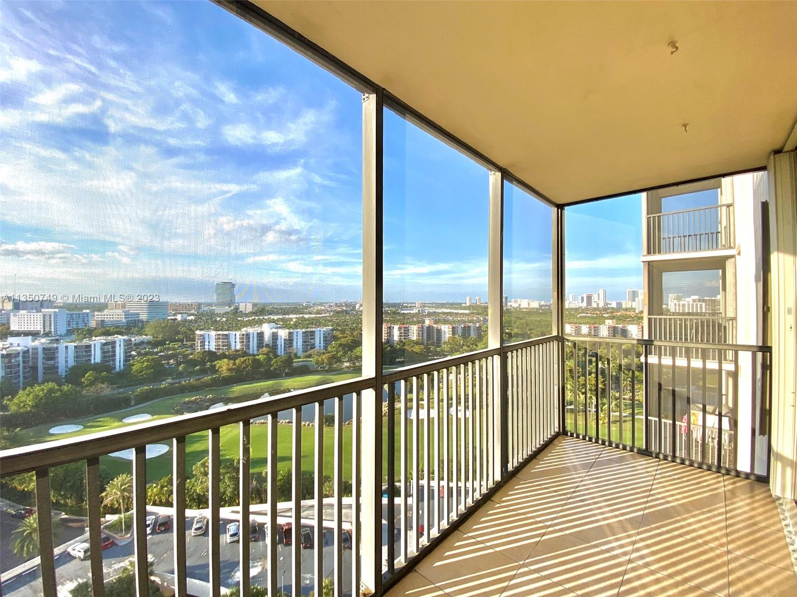 Screened Balcony