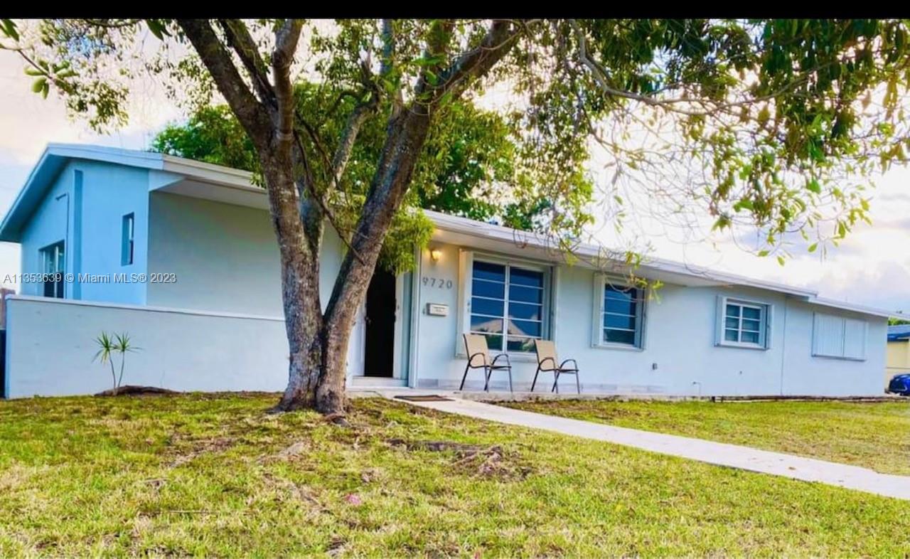 Photo 1 of   in Miami - MLS A11353639