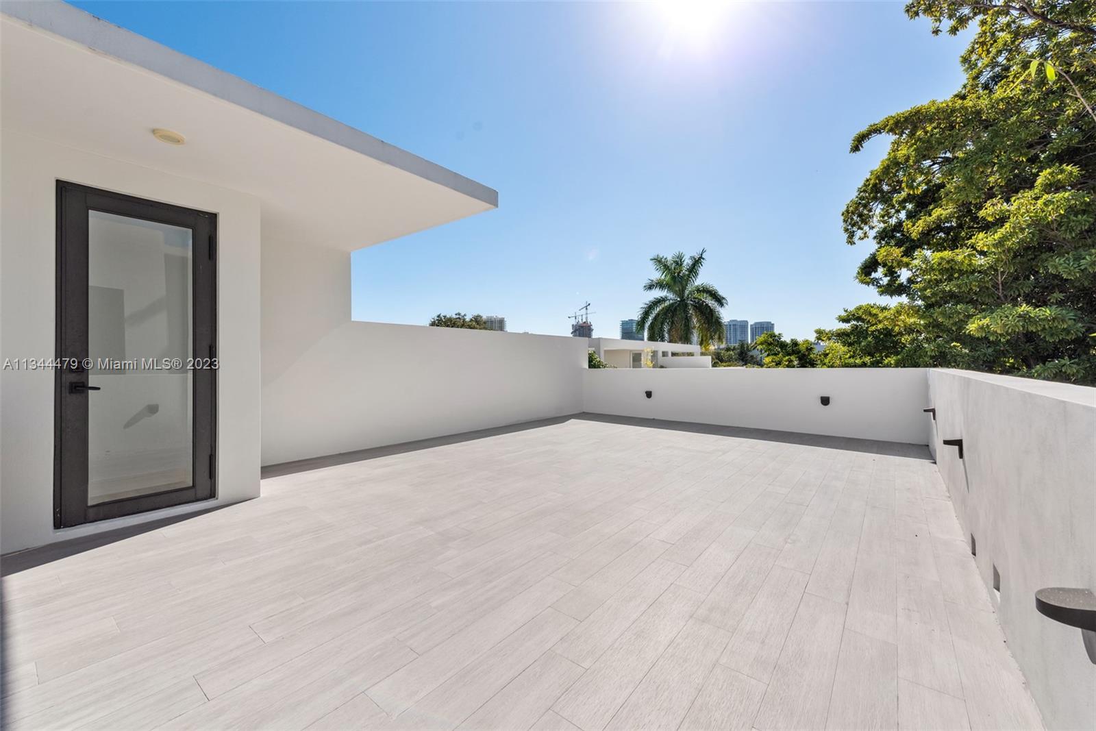 Photo 14 of 2986 Coconut Ave in Miami - MLS A11344479