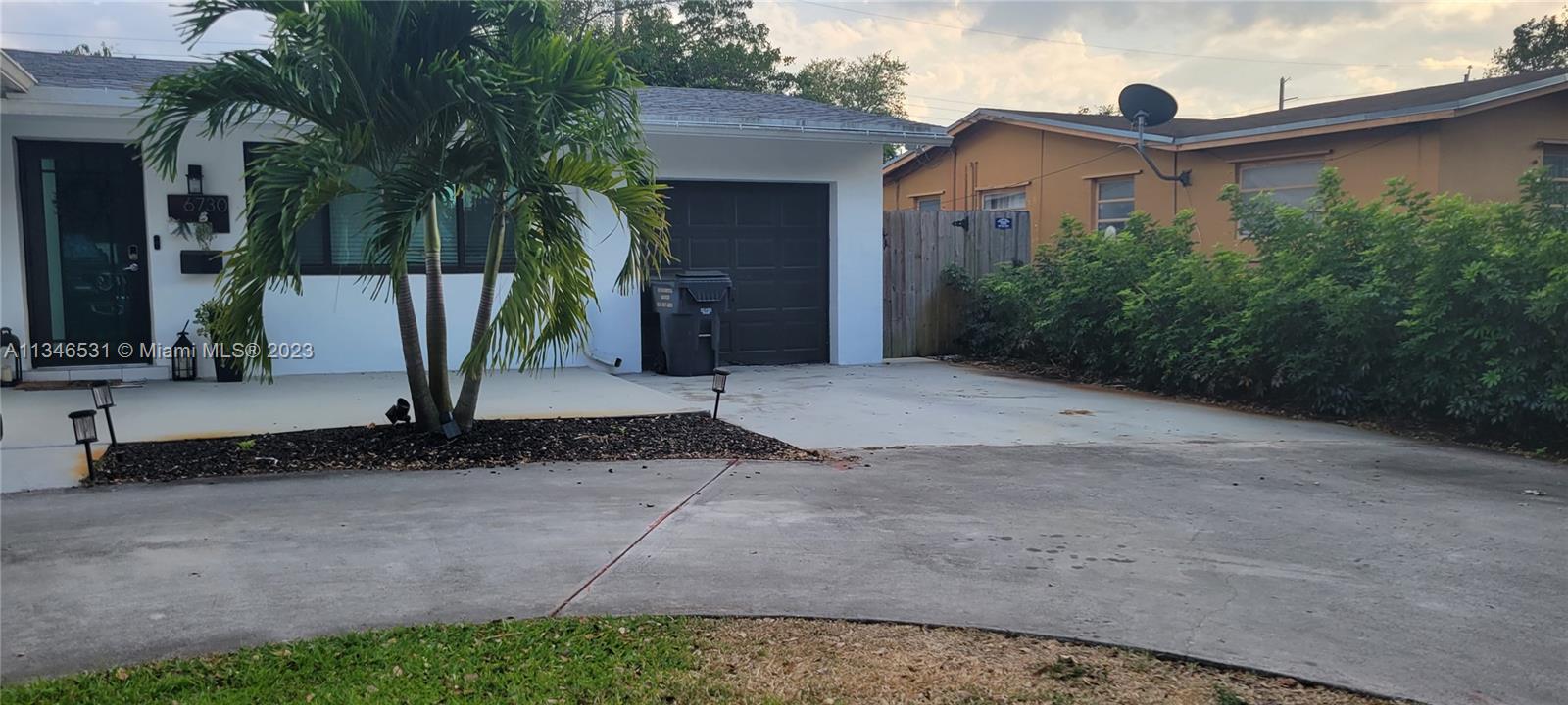 6730  Charleston St #Suite B For Sale A11346531, FL