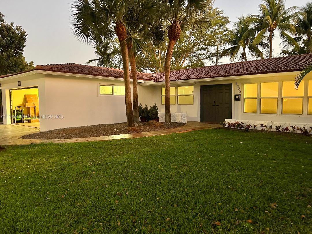 Photo 1 of 4720 Jefferson St in Hollywood - MLS A11349230