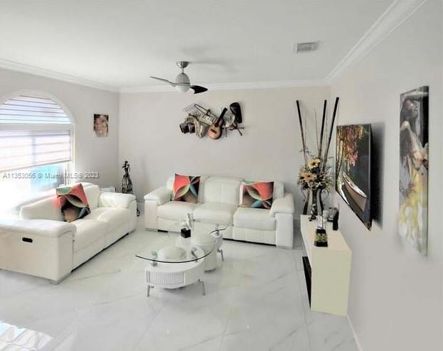Photo 2 of 15341 36th Ter in Miami - MLS A11353056