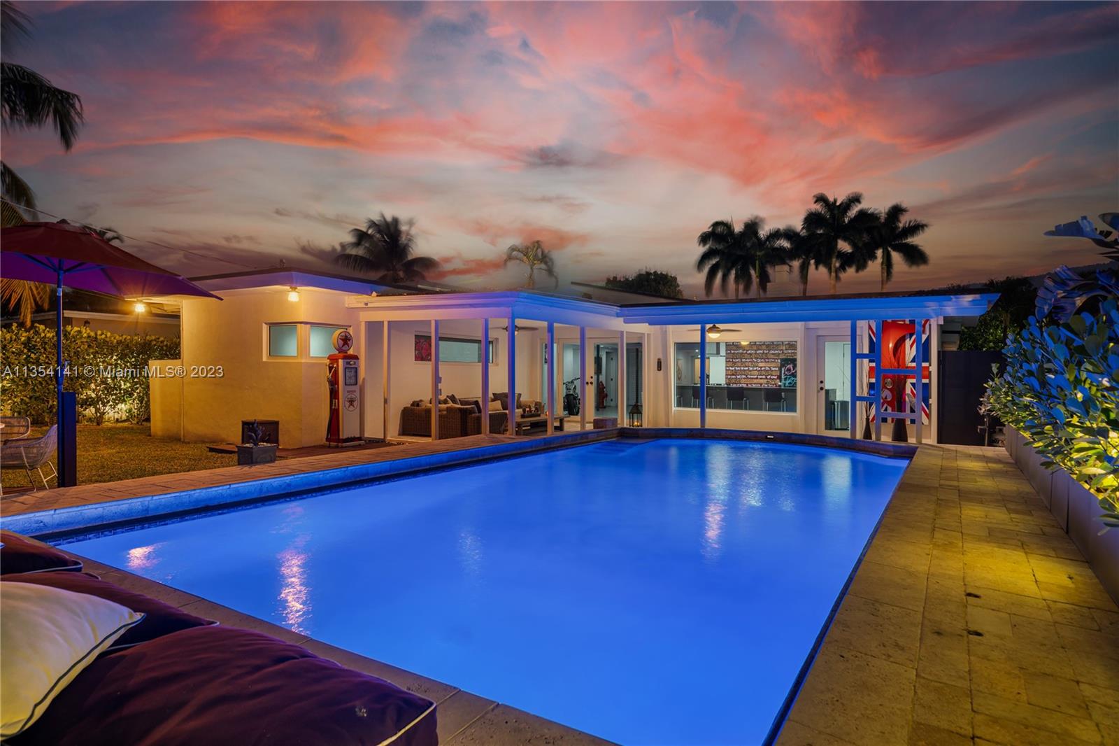 835  Fairway Dr  For Sale A11354141, FL