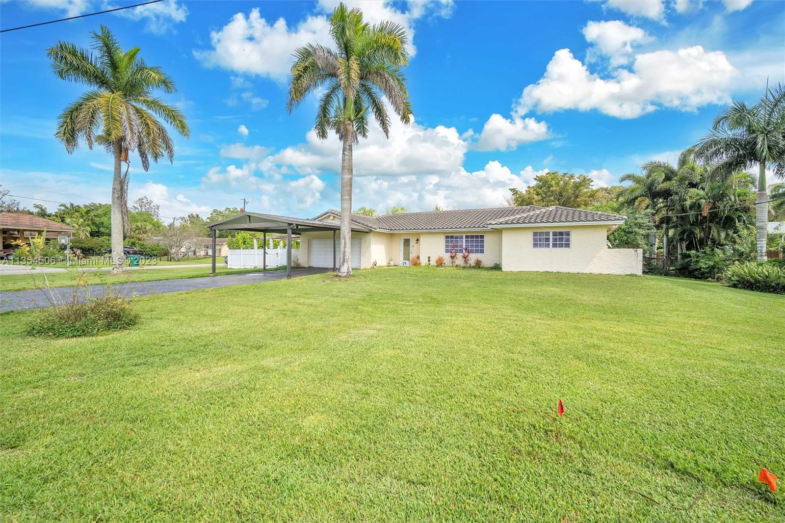 4900 SW 167th Ave  For Sale A11354506, FL