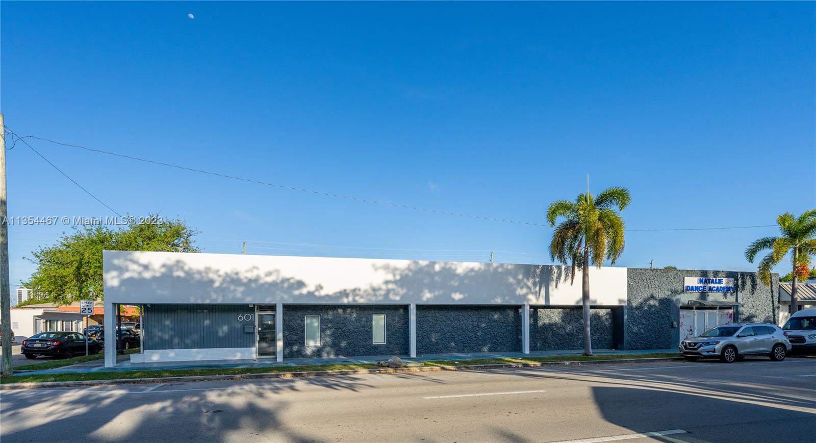 601 S 21st Ave, Hollywood, FL 33020