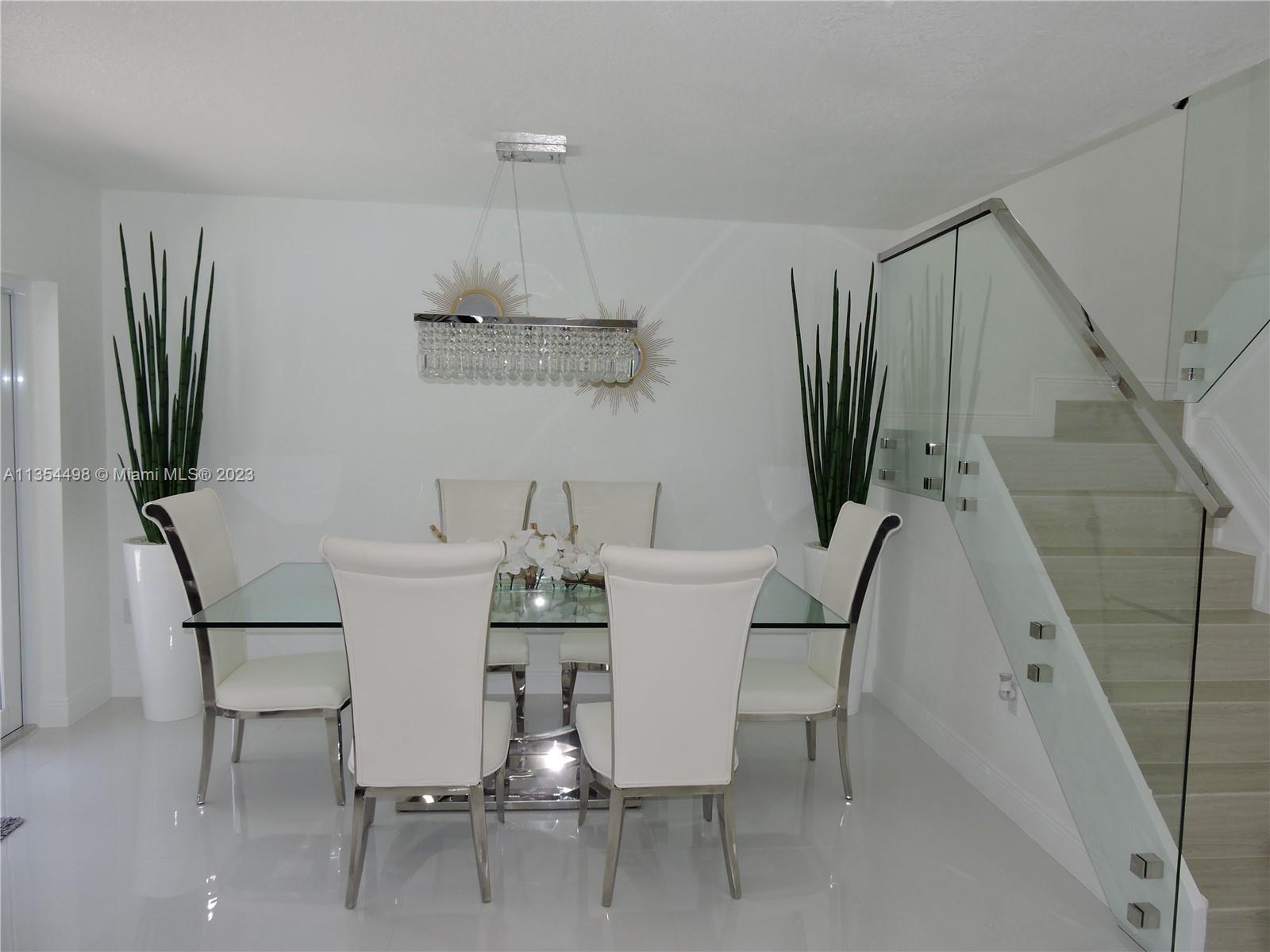 Listing Photo 14