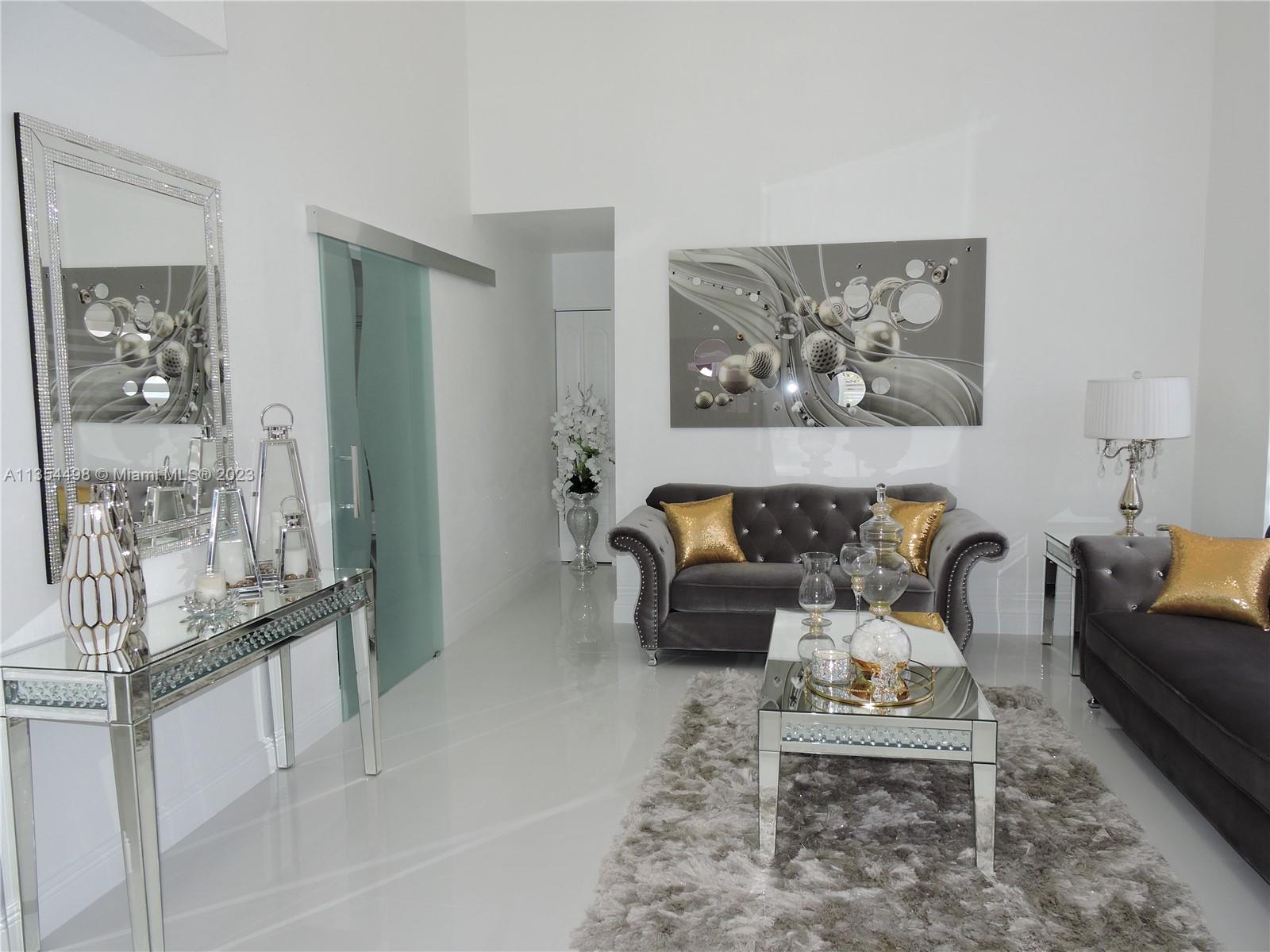 Listing Photo 7