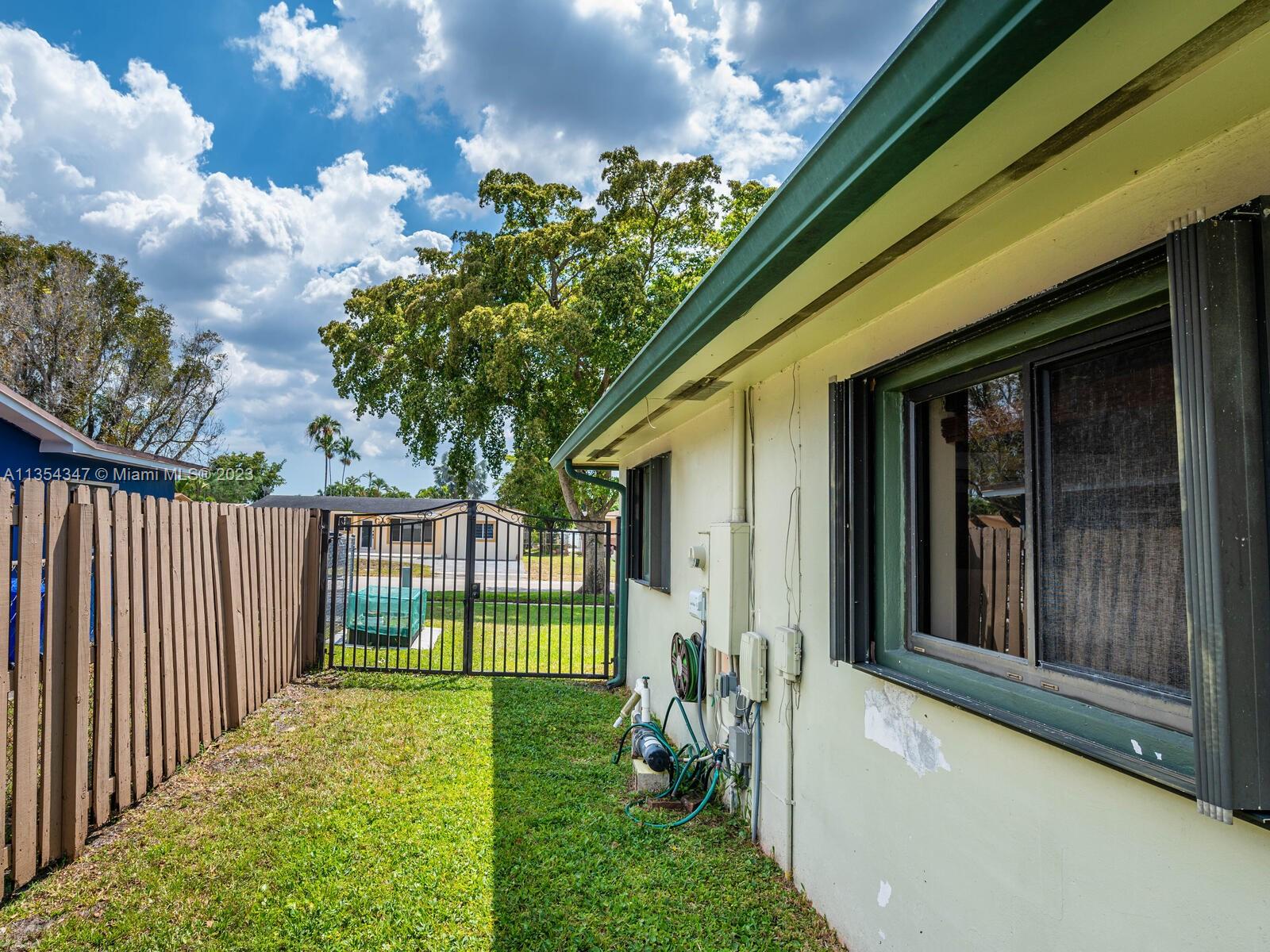 Listing Photo 16
