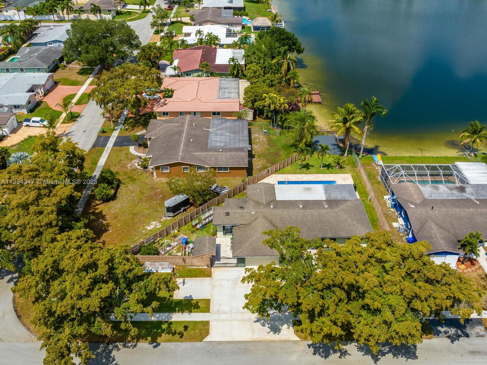 Listing Photo 17