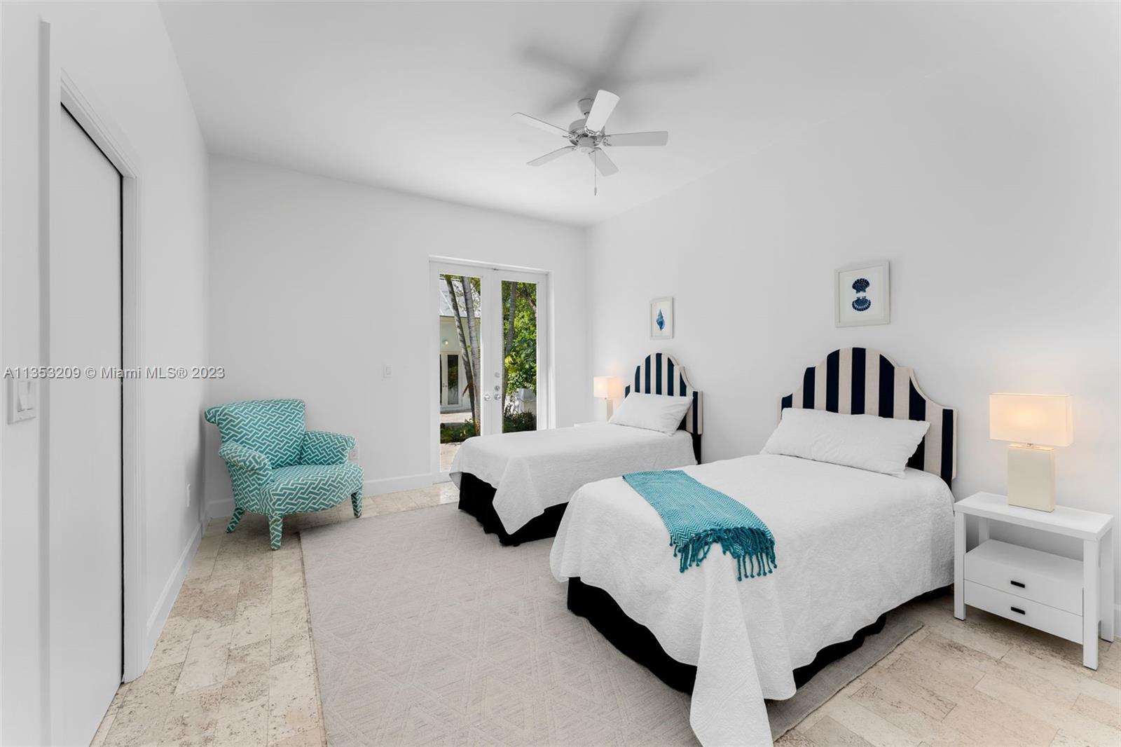 Listing Photo 12